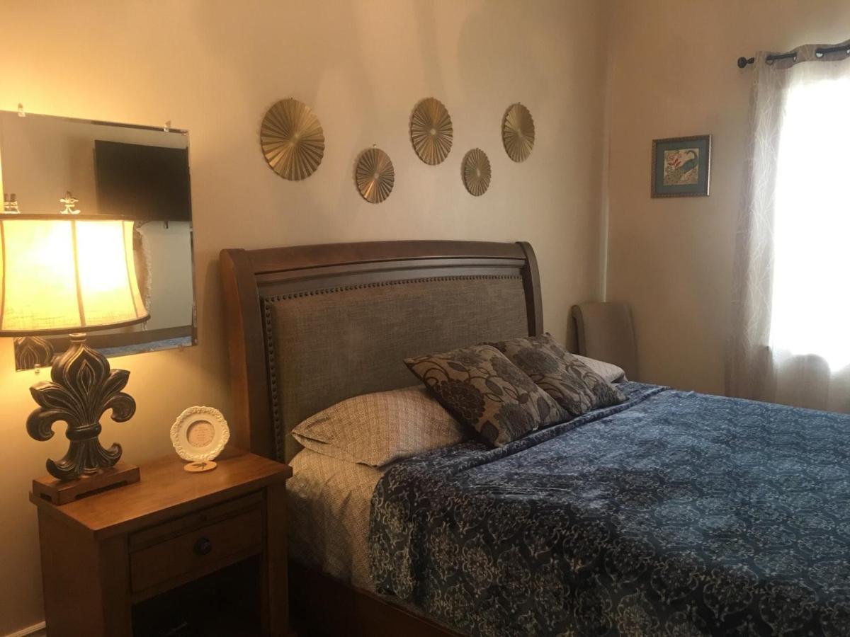 Wg Creole House 1850 Hotel Ню Орлиънс Стая снимка