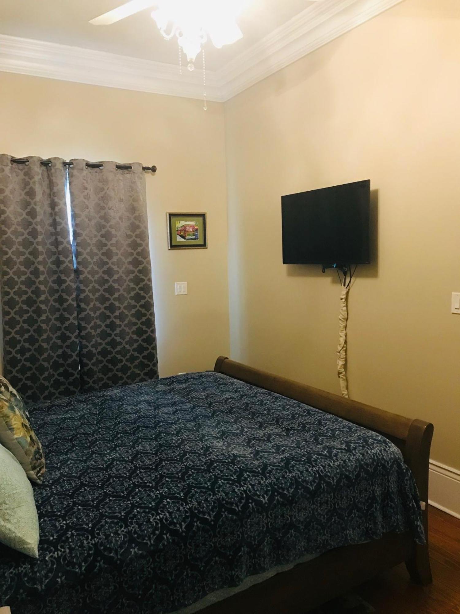 Wg Creole House 1850 Hotel Ню Орлиънс Стая снимка