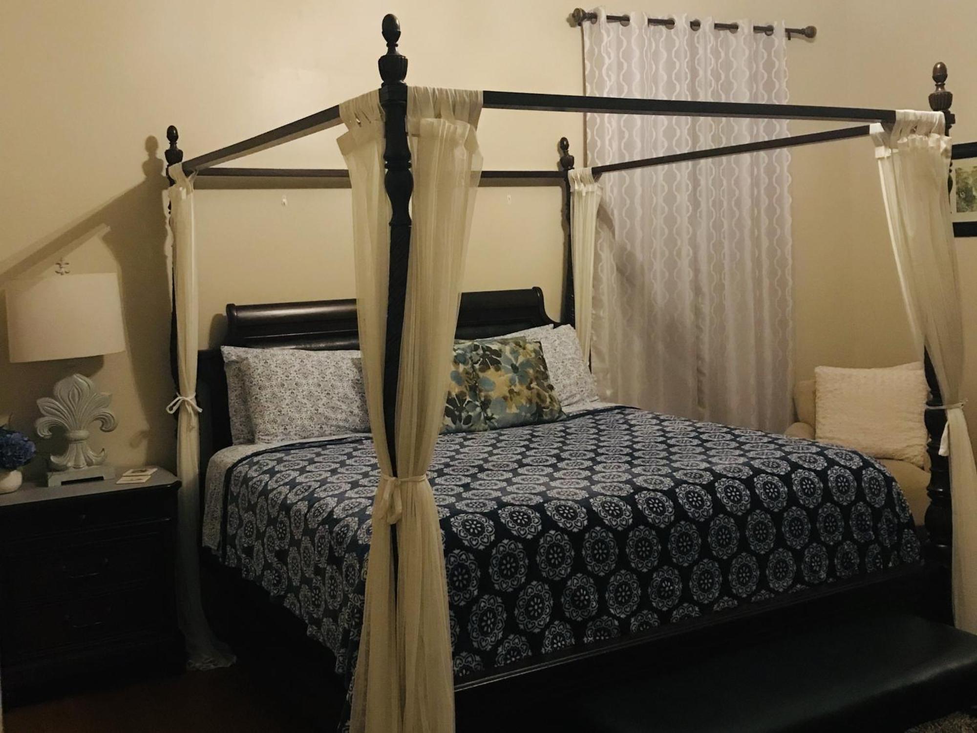 Wg Creole House 1850 Hotel Ню Орлиънс Стая снимка